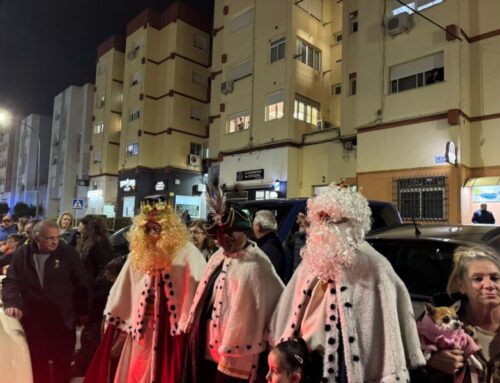 Participación de nuestra agrupación musical en la cabalgata de reyes, organizada por la peña «El plumero». 2 de Enero 2026